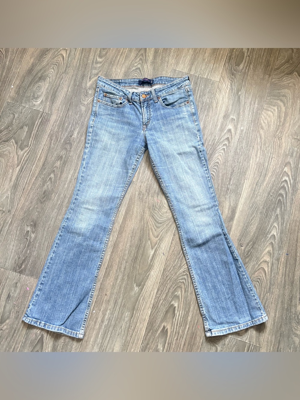 VTG Y2K Levi’s super low bootcut jeans